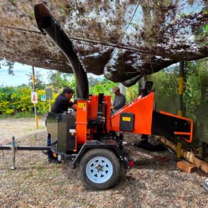 chipeadora-de-ramas-y-troncos